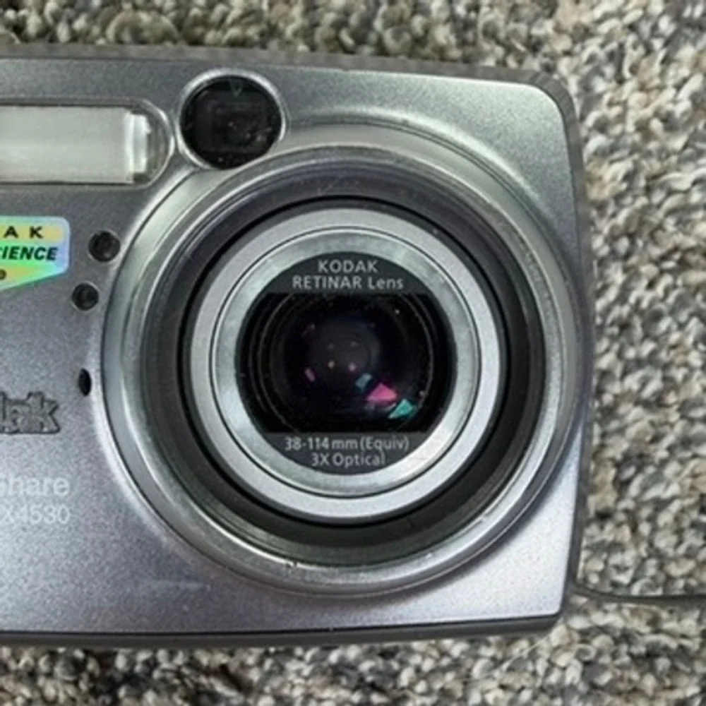 Kodak EasyShare DX4530 Digital Camera 5.0MP 3x Optical Zoom Lowepro NOT TESTED